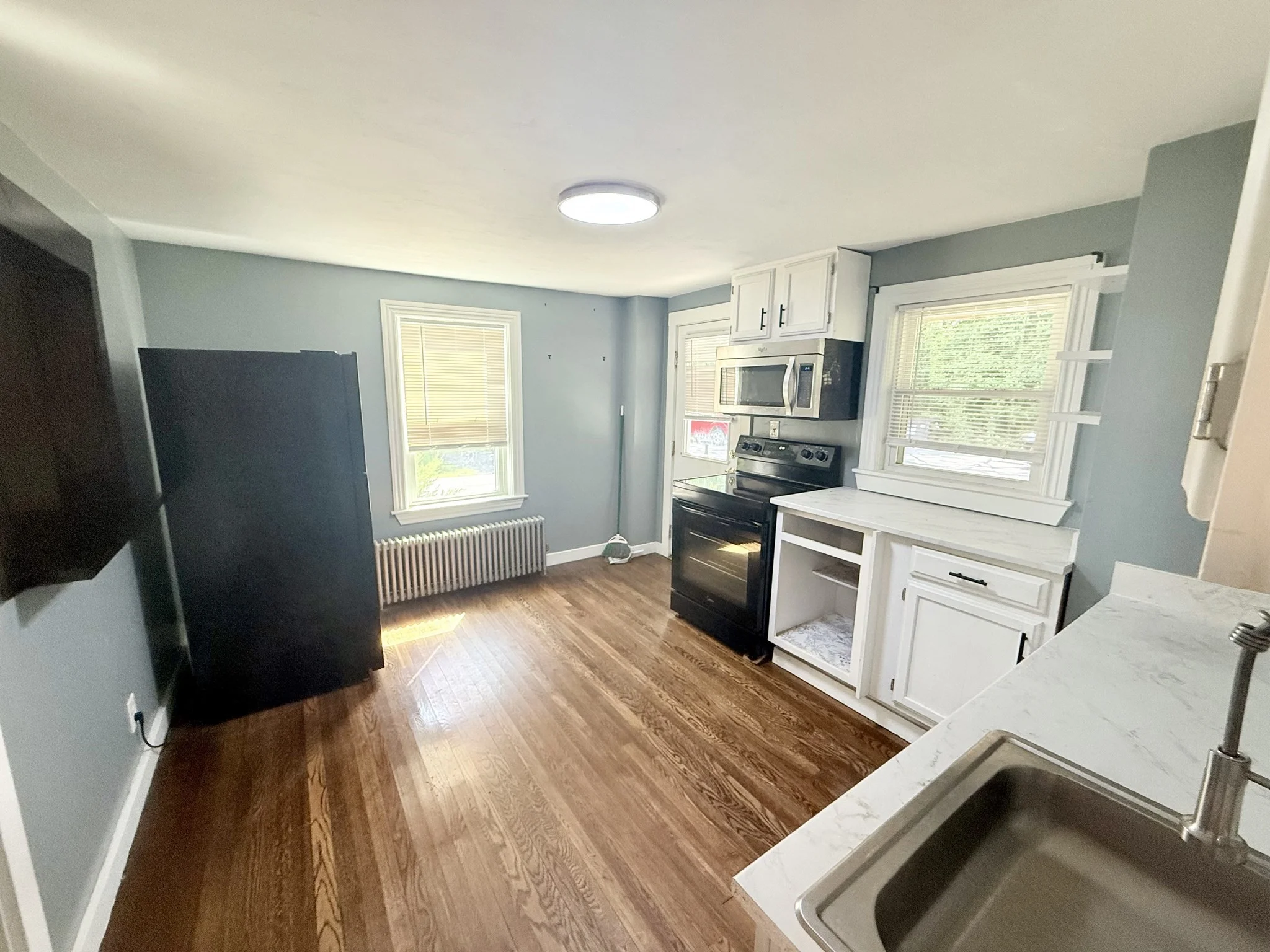 1 bed, 1 bath apartment for rent at 543 Turnpike St Unit 1, Easton — photo 5 of 12