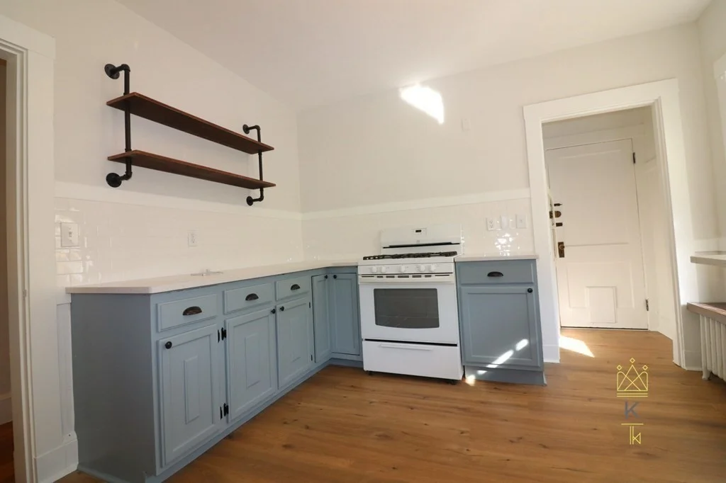 2 bed, 1 bath apartment for rent at 543 Washington St Unit 543, Brookline — photo 2 of 17