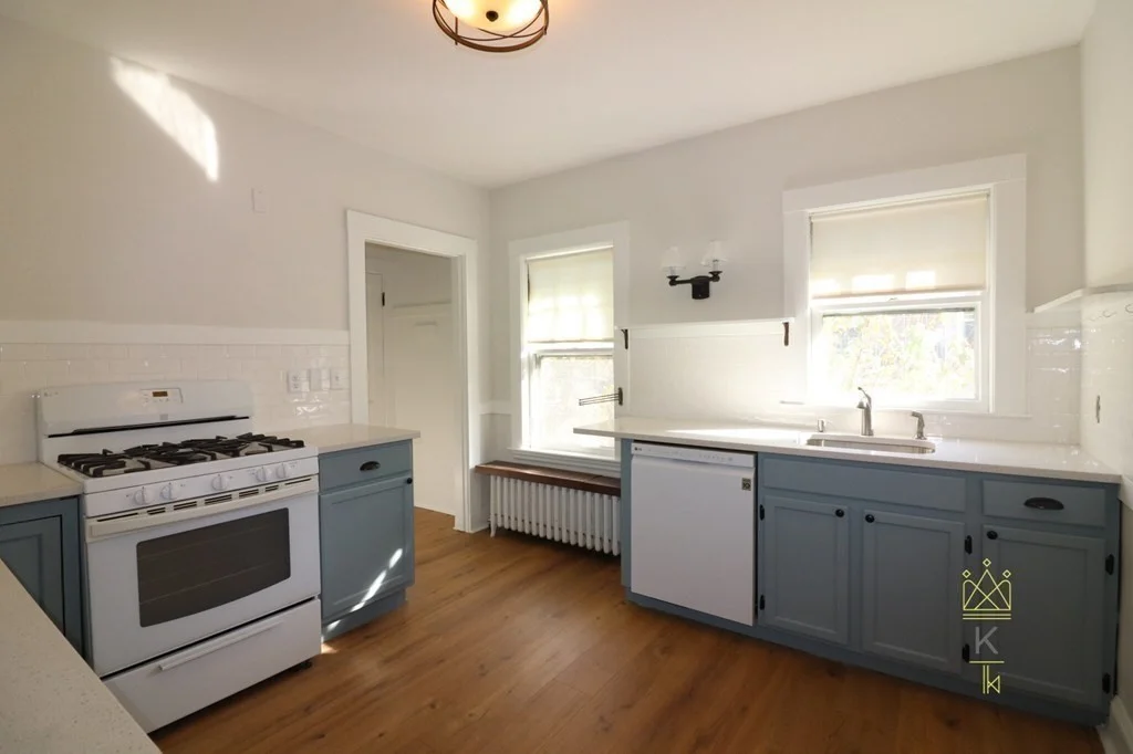 2 bed, 1 bath apartment for rent at 543 Washington St Unit 543, Brookline — photo 1 of 17