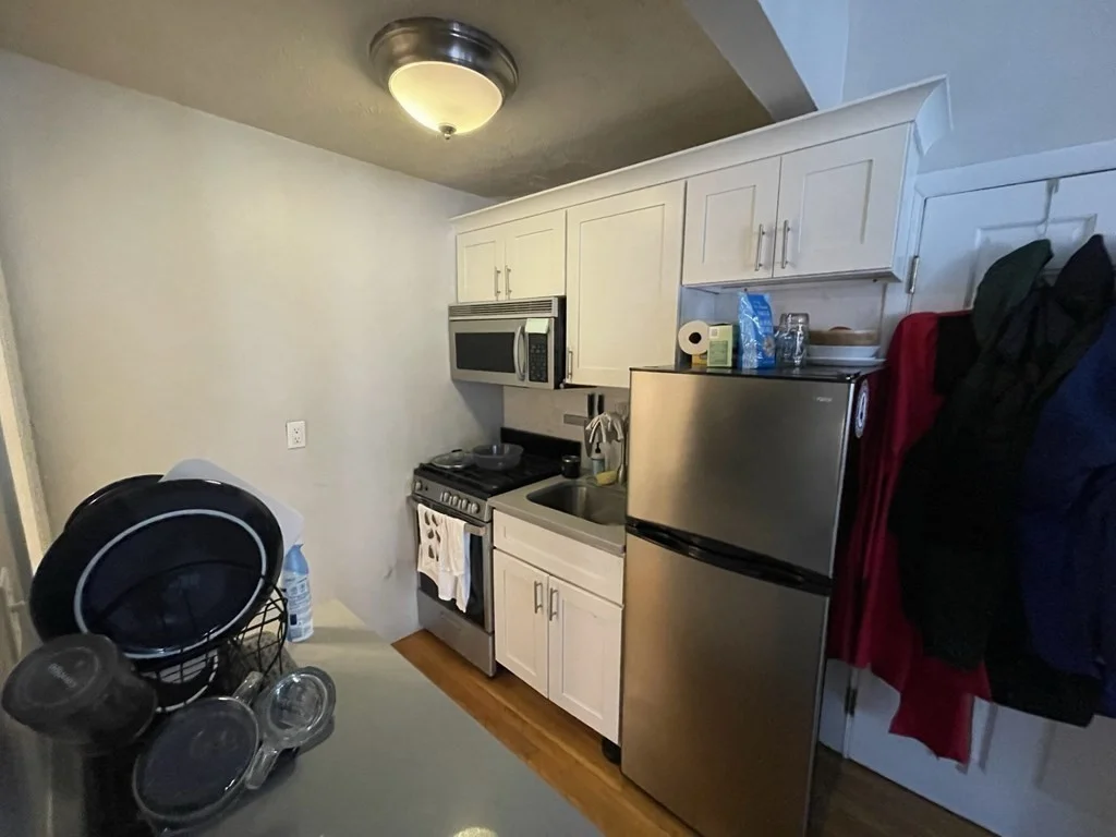 Studio bed, 1 bath apartment for rent at 544 Columbus Ave Unit 2, South End — photo 4 of 7