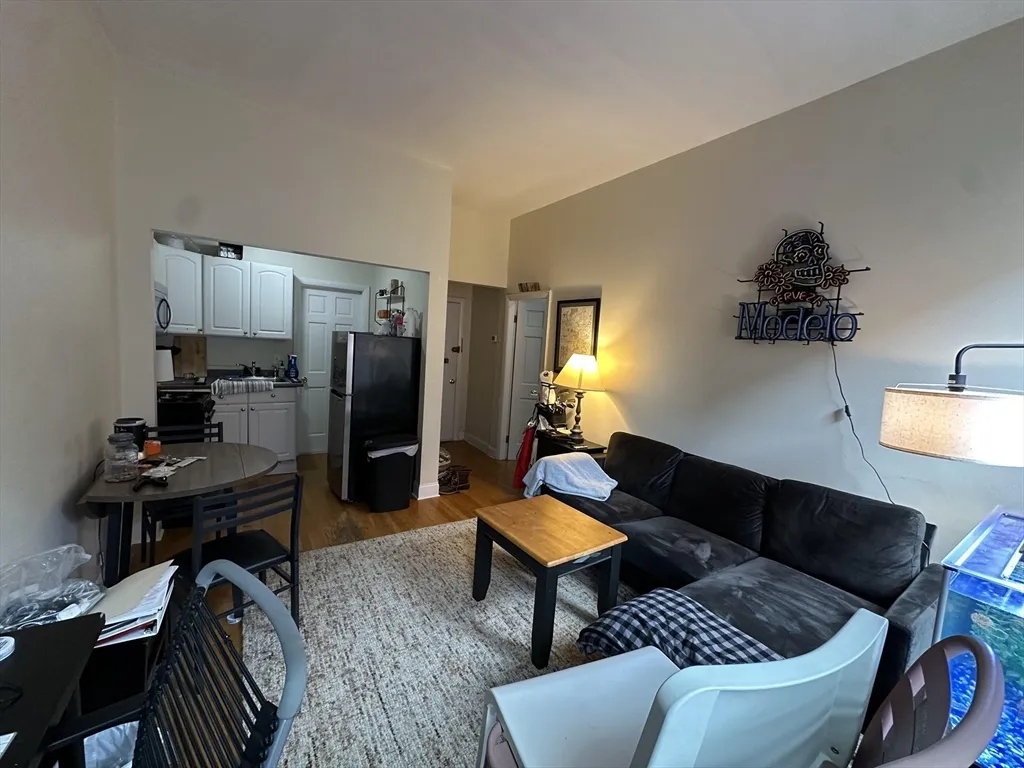 1 bed, 1 bath apartment for rent at 544 Columbus Ave Unit 5, South End — photo 2 of 8