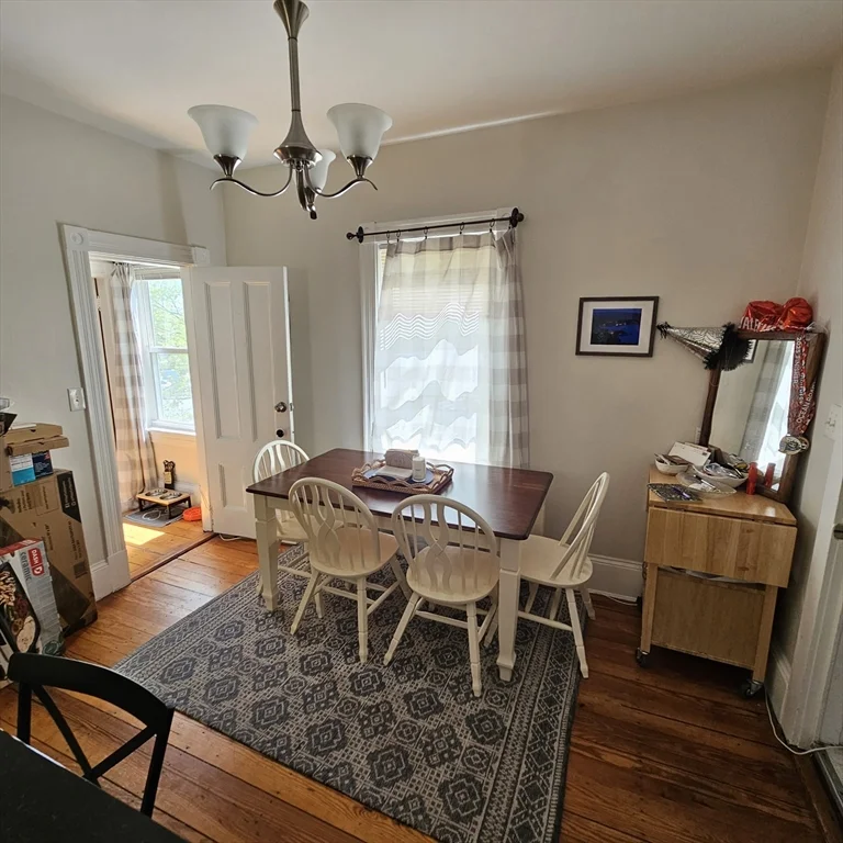 4 bed, 2 bath apartment for rent at 544 Trapelo Rd Unit 2, Belmont — photo 1 of 9
