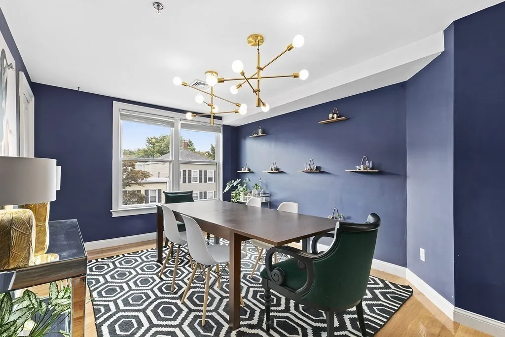 4 bed, 2 bath apartment for rent at 545 Cambridge St Unit 3, East Cambridge — photo 5 of 6