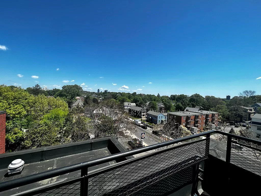 1 bed, 1 bath apartment for rent at 545 Centre St Unit 415, Jamaica Plain — photo 27 of 27
