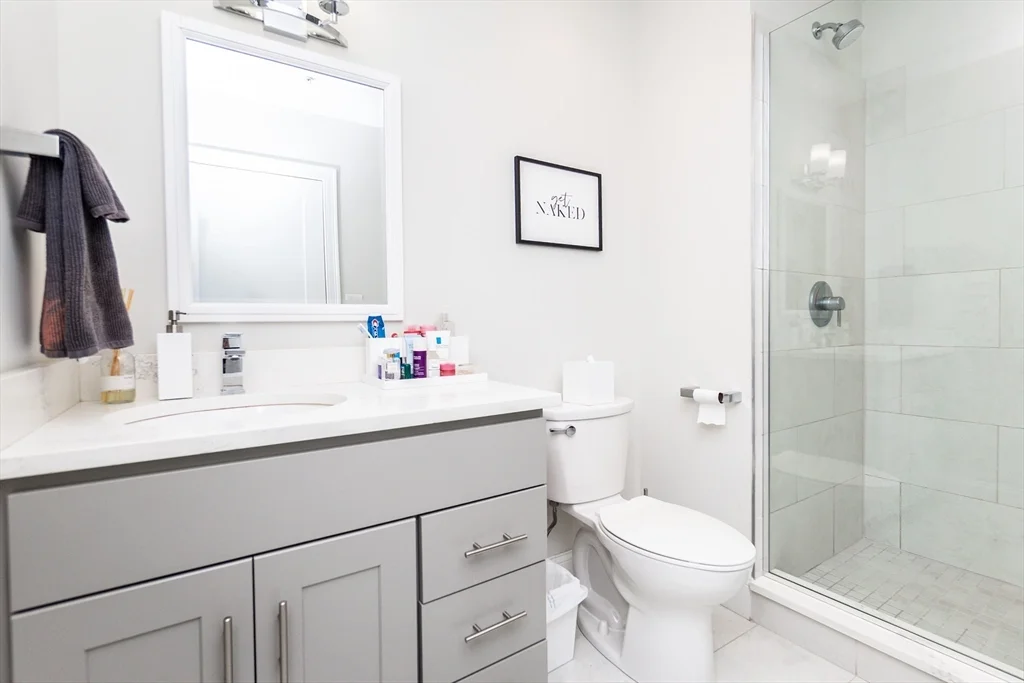 1 bed, 1 bath apartment for rent at 545 E 3rd St Unit 3, South Boston — photo 14 of 22