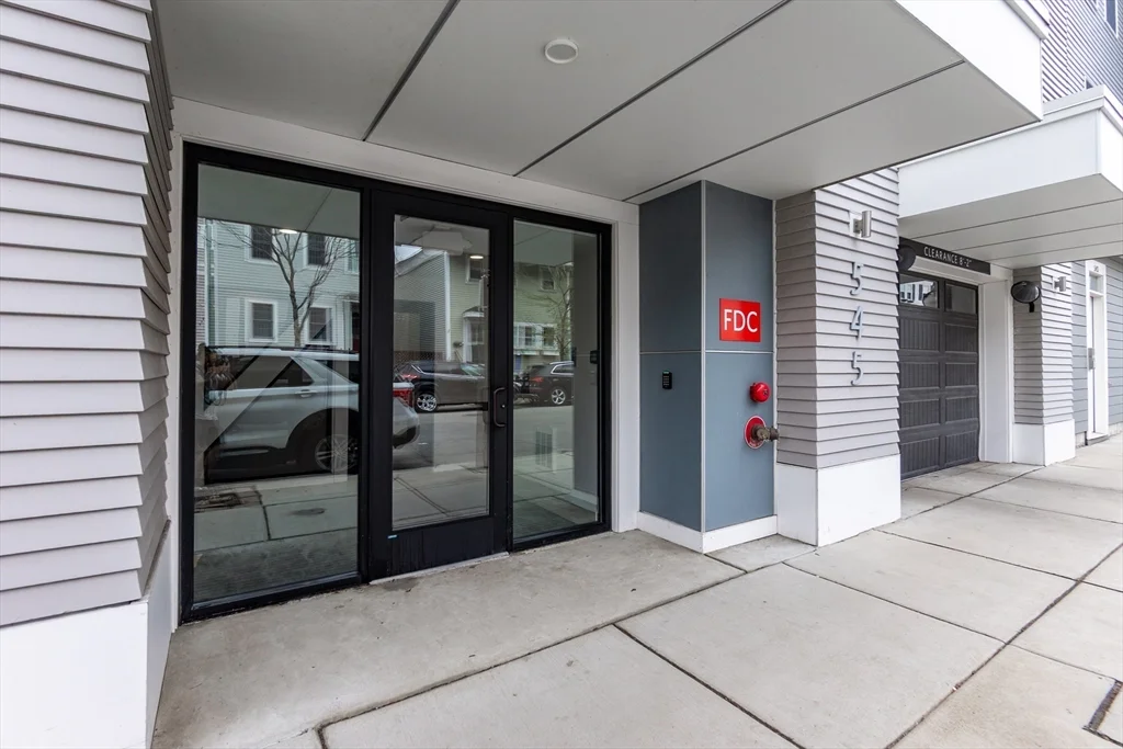 1 bed, 1 bath apartment for rent at 545 E 3rd St Unit 3, South Boston — photo 21 of 22