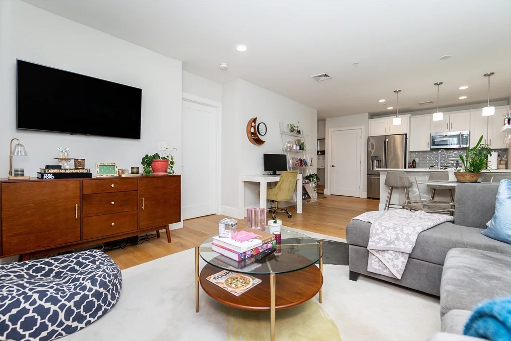 1 bed, 1 bath apartment for rent at 545 E 3rd St Unit 3, South Boston — photo 8 of 22