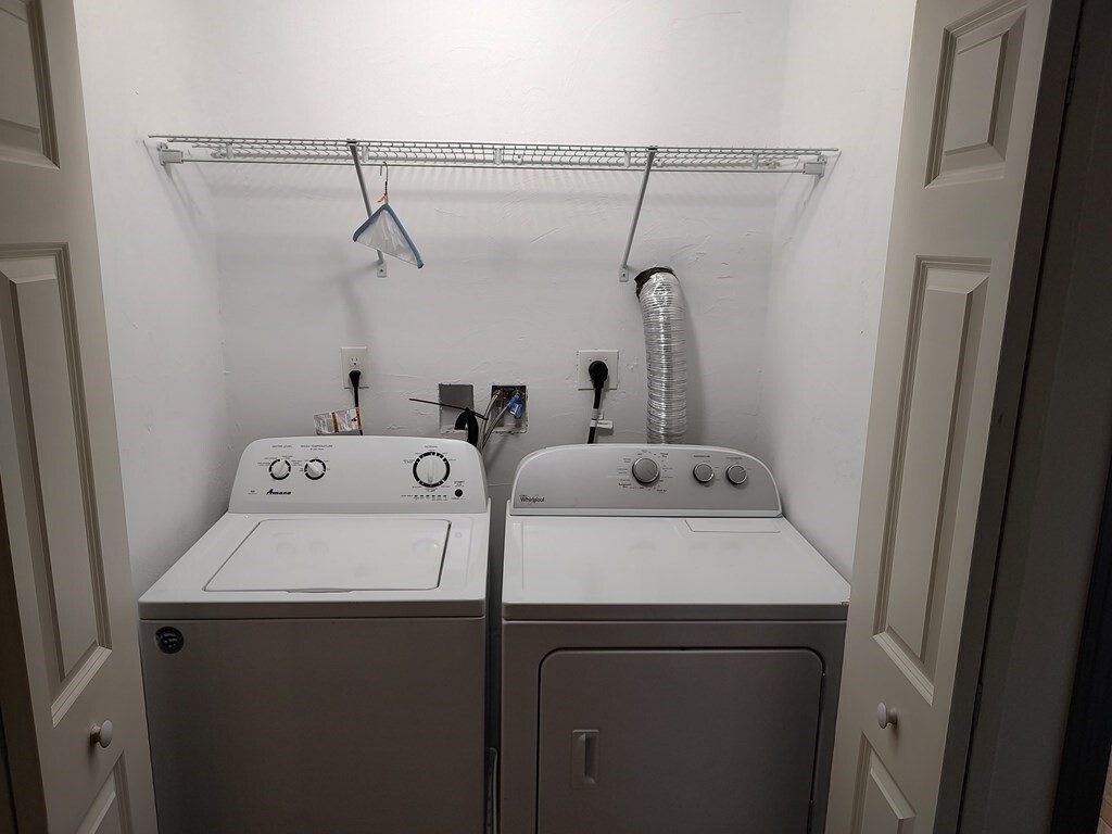3 bed, 2 bath apartment for rent at 545 Park Ave Unit 3, Worcester — photo 9 of 19