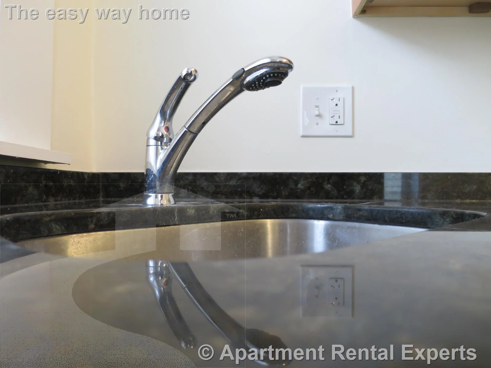 2 bed, 1 bath apartment for rent at 545 Somerville Ave Unit 4, Spring Hill — photo 3 of 10