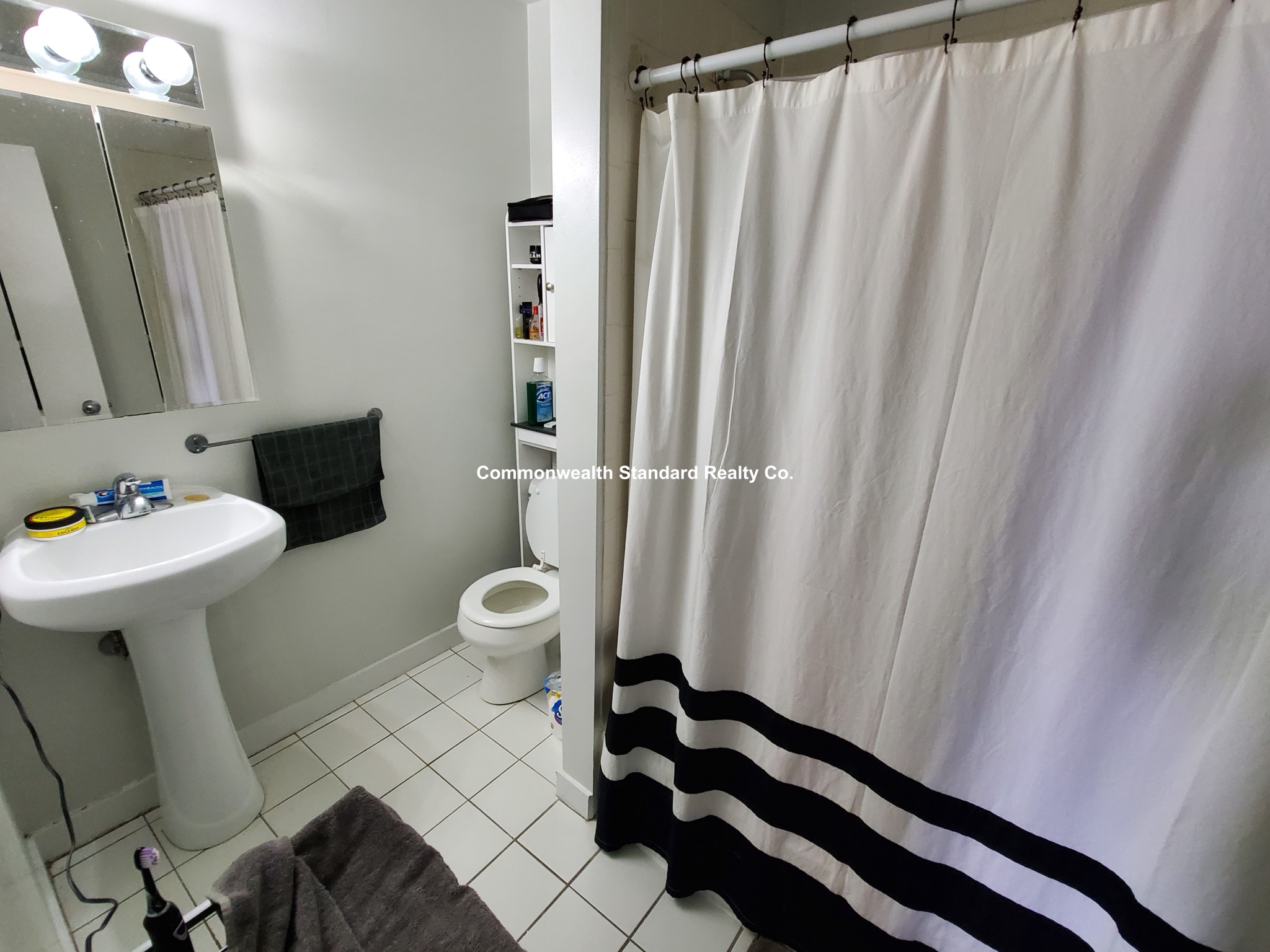1 bed, 1 bath apartment for rent at 548 Columbus Ave Unit 6, South End — photo 2 of 4