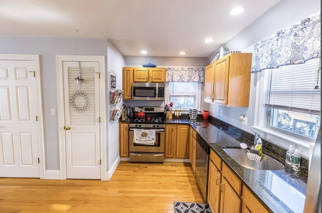 2 bed, 1.5 bath apartment for rent at 546 E 3rd St Unit 2, South Boston — photo 7 of 14