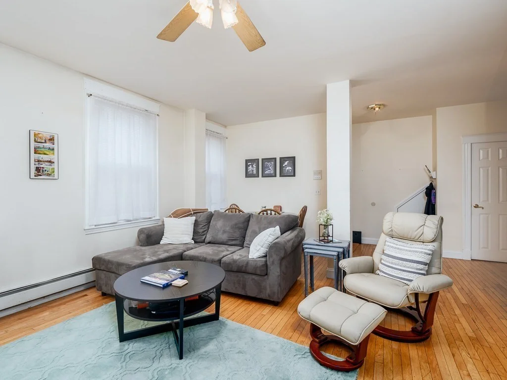 2 bed, 1 bath apartment for rent at 546 East 8th St Unit 1, South Boston — photo 3 of 27