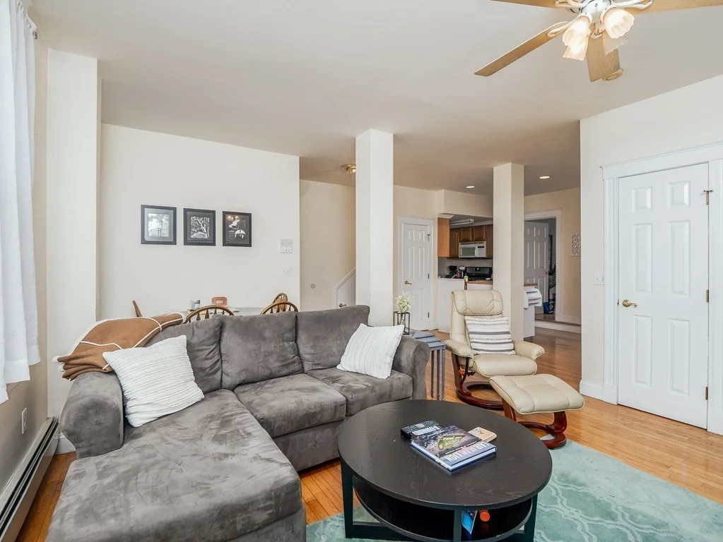 2 bed, 1 bath apartment for rent at 546 East 8th St Unit 1, South Boston — photo 4 of 27