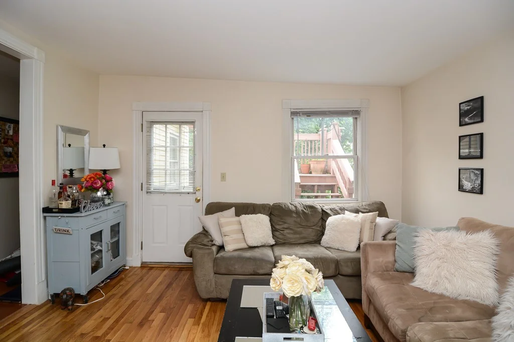3 bed, 1 bath apartment for rent at 546 East 8th St Unit 2, South Boston — photo 3 of 28