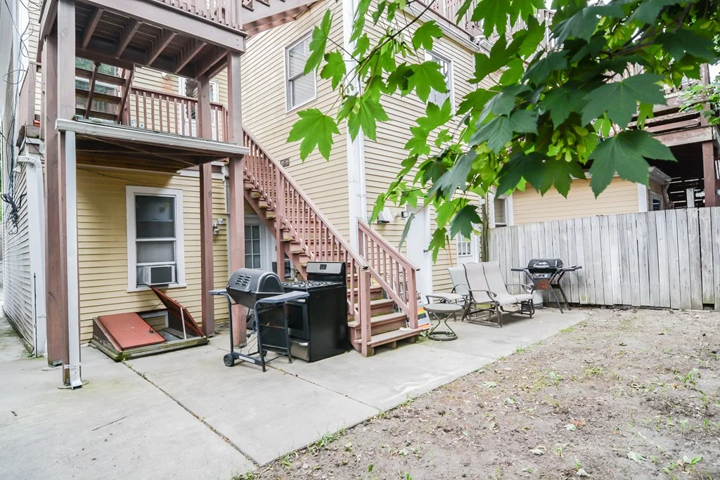 3 bed, 1 bath apartment for rent at 546 East 8th St Unit 2, South Boston — photo 26 of 28