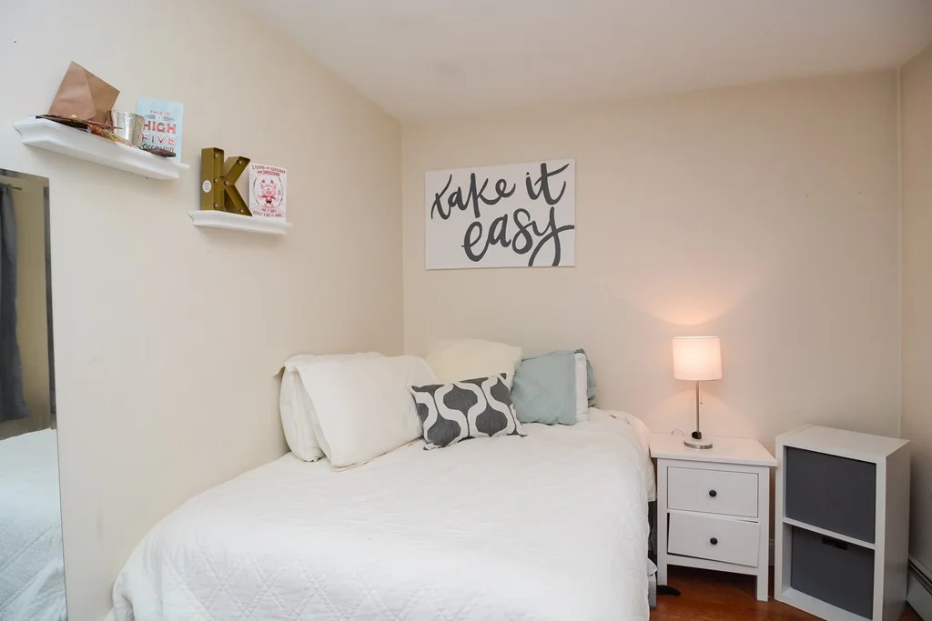3 bed, 1 bath apartment for rent at 546 East 8th St Unit 2, South Boston — photo 8 of 28