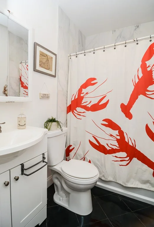 3 bed, 1 bath apartment for rent at 546 East 8th St Unit 2, South Boston — photo 12 of 28