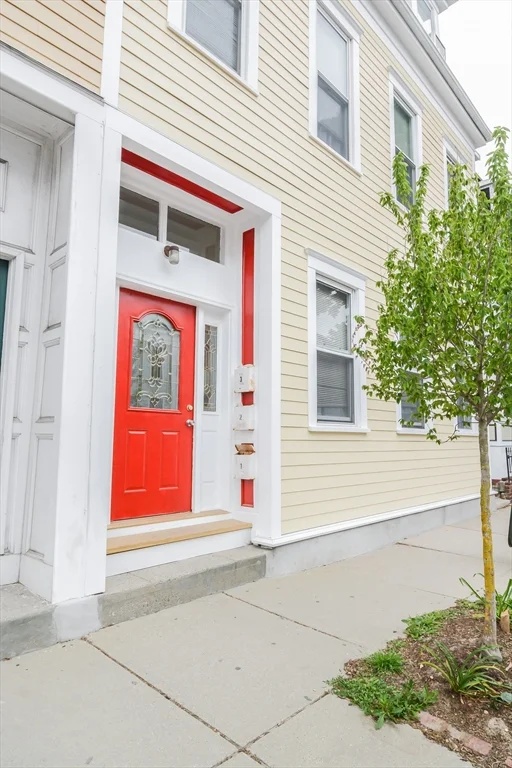 2 bed, 1 bath apartment for rent at 546 East 8th St Unit 3, South Boston — photo 31 of 32