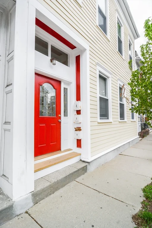 2 bed, 1 bath apartment for rent at 546 East 8th St Unit 3, South Boston — photo 29 of 32