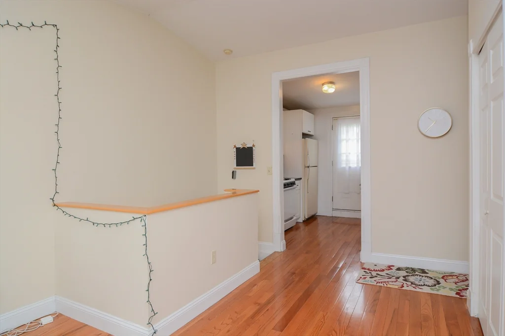 2 bed, 1 bath apartment for rent at 546 East 8th St Unit 3, South Boston — photo 7 of 32