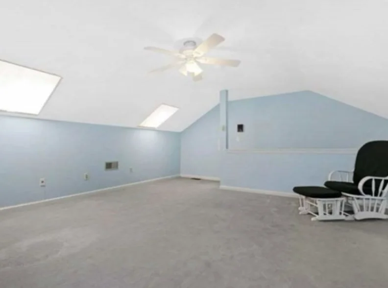 3 bed, 2 bath apartment for rent at 546 Lincoln St Unit 546, Waltham — photo 11 of 17