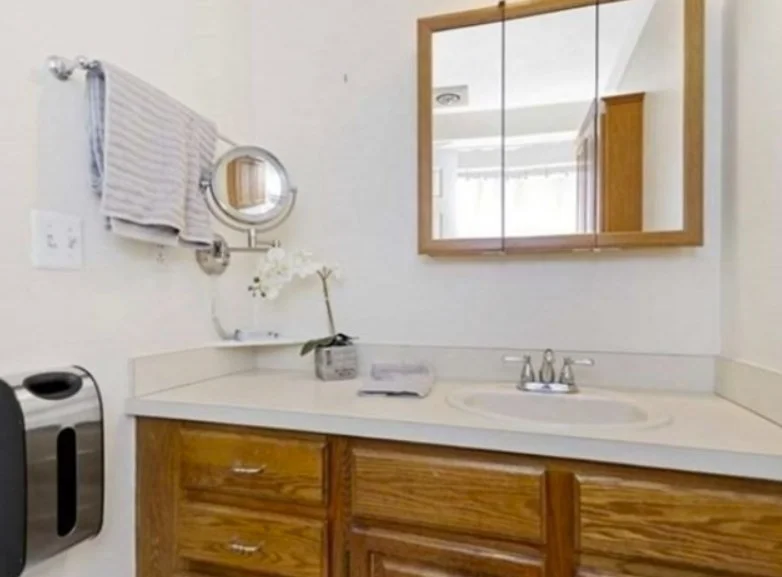 3 bed, 2 bath apartment for rent at 546 Lincoln St Unit 546, Waltham — photo 10 of 17