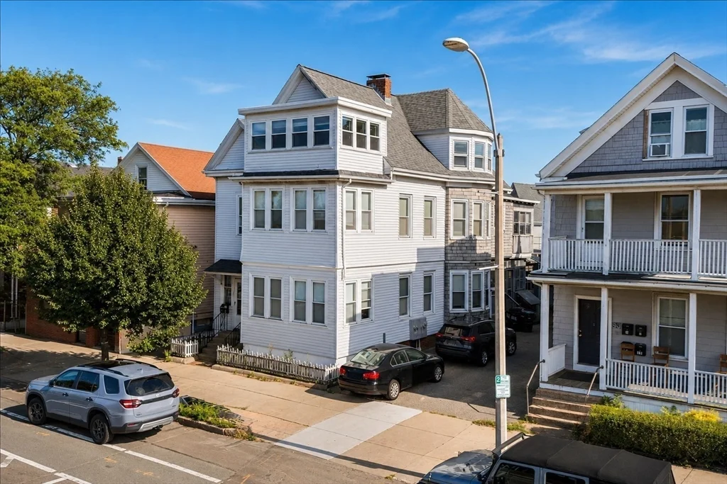 3 bed, 2 bath apartment for rent at 547 Broadway Unit 1, Ball Square — photo 12 of 14