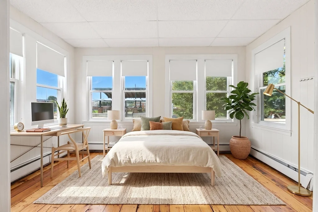 3 bed, 2 bath apartment for rent at 547 Broadway Unit 1, Magoun Square — photo 6 of 14