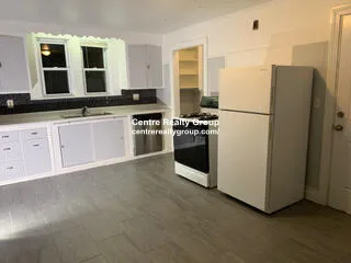 3 bed, 2 bath apartment for rent at 547 Broadway Unit 1B, South Medford — photo 4 of 27
