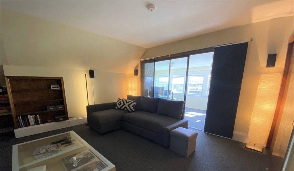 1 bed, 1 bath apartment for rent at 547 Broadway Unit 3, Ball Square — photo 8 of 9