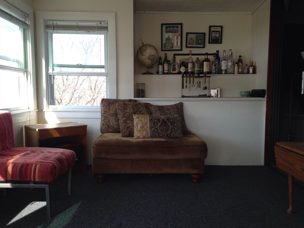 1 bed, 1 bath apartment for rent at 547 Broadway Unit 3, Ball Square — photo 7 of 9