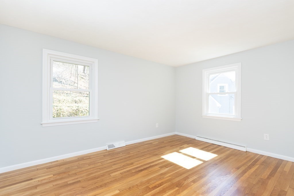 2 bed, 1 bath apartment for rent at 548 Poplar St, Roslindale — photo 14 of 20