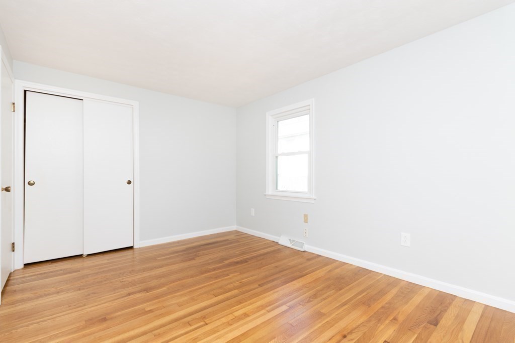 2 bed, 1 bath apartment for rent at 548 Poplar St, Roslindale — photo 12 of 20