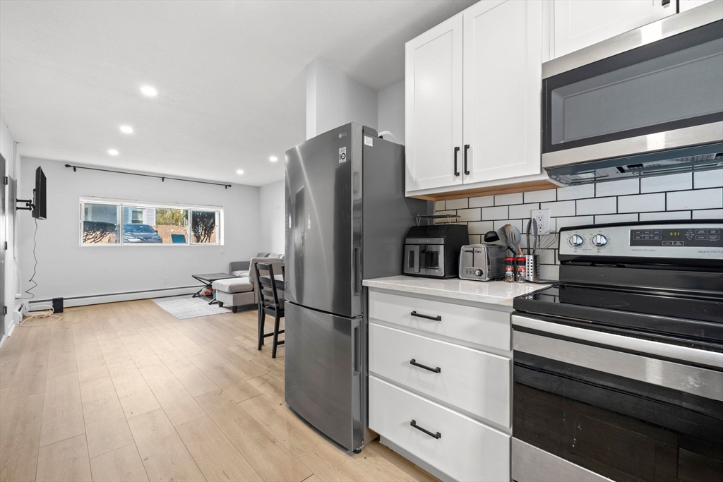 2 bed, 1 bath apartment for rent at 549 Adams St Unit 4, Dorchester — photo 5 of 19