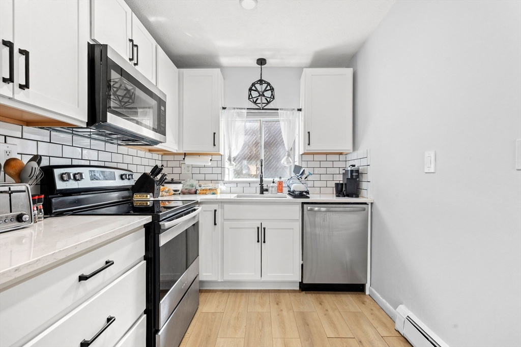 2 bed, 1 bath apartment for rent at 549 Adams St Unit 4, Dorchester — photo 4 of 19
