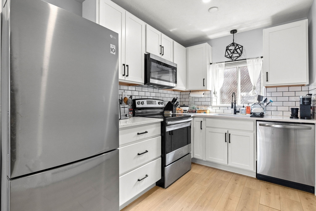 2 bed, 1 bath apartment for rent at 549 Adams St Unit 4, Dorchester — photo 2 of 19