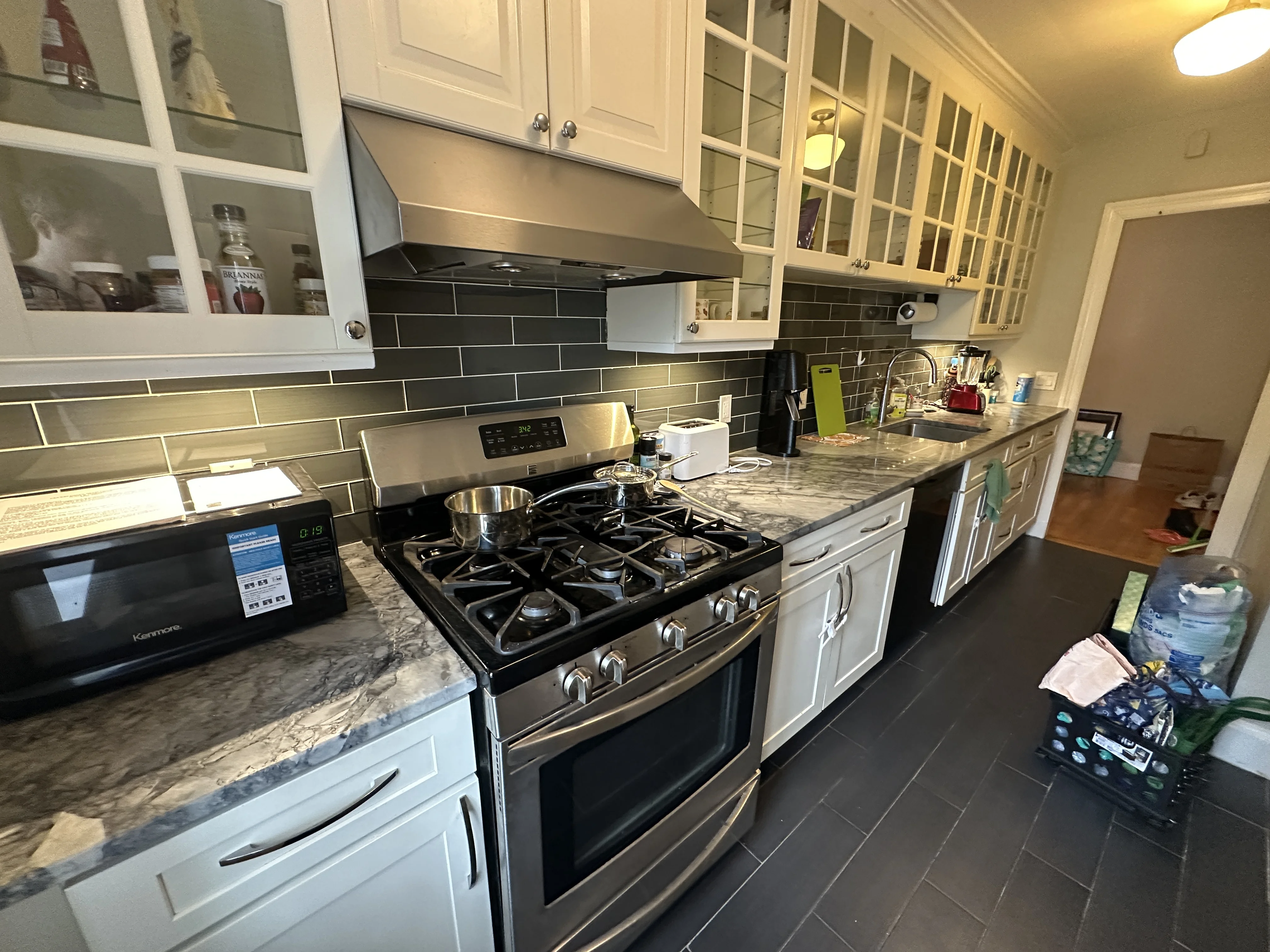 1 bed, 1 bath apartment for rent at 549 Centre St Unit 8, Newton Corner — photo 7 of 8