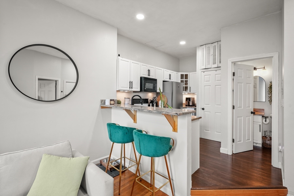 1 bed, 1 bath apartment for rent at 549 Columbus Ave Unit 2, South End — photo 6 of 11