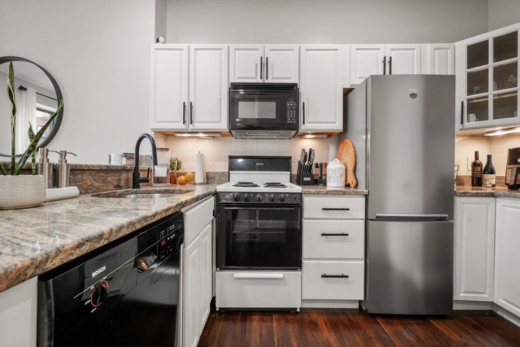 1 bed, 1 bath apartment for rent at 549 Columbus Ave Unit 2, South End — photo 8 of 11