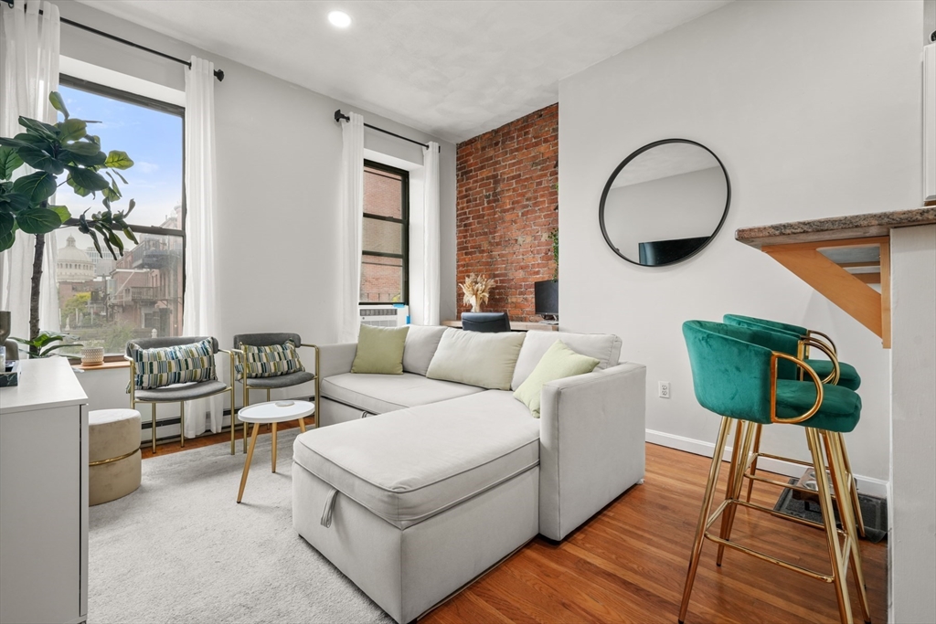 1 bed, 1 bath apartment for rent at 549 Columbus Ave Unit 2, South End