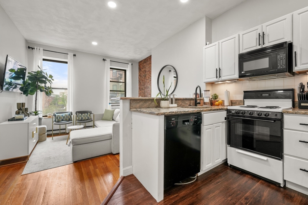 1 bed, 1 bath apartment for rent at 549 Columbus Ave Unit 2, South End — photo 7 of 11