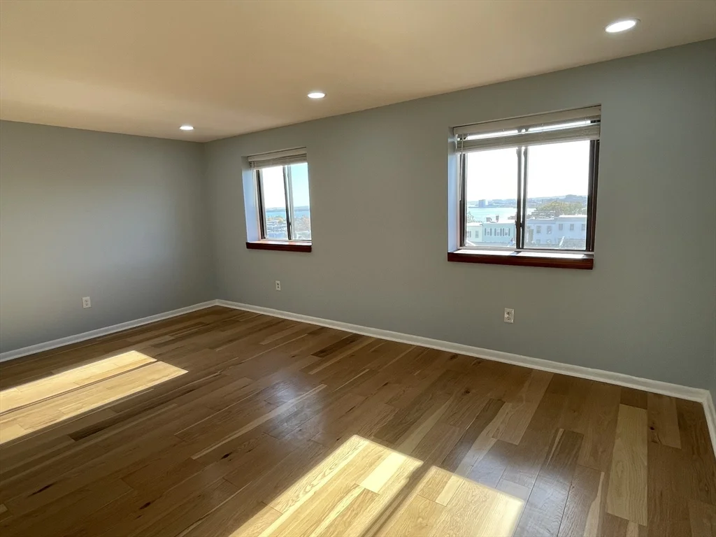 Studio bed, 1 bath apartment for rent at 549 E 4th St Unit E2, South Boston — photo 5 of 11