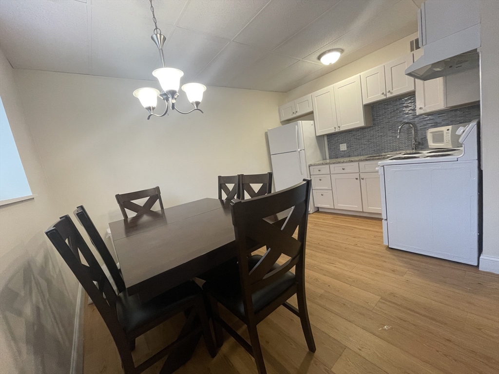 1 bed, 1 bath apartment for rent at 549 E 4th Unit A4, South Boston — photo 2 of 8