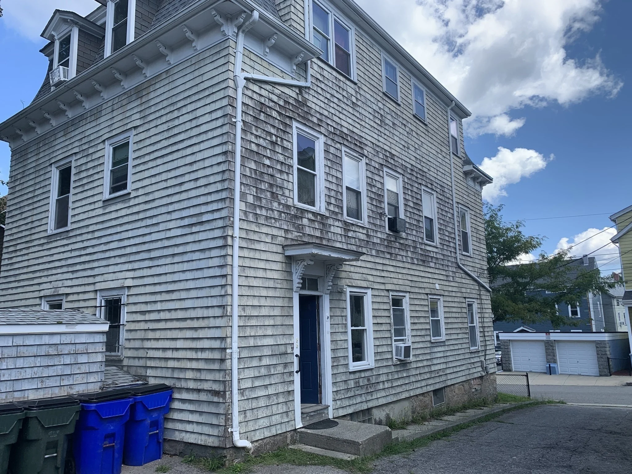 3 bed, 1 bath apartment for rent at 549 Fourth St Unit 1, Fall River — photo 13 of 13