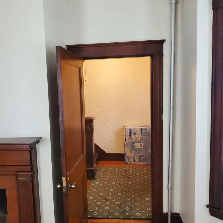 2 bed, 1 bath apartment for rent at 549 Main St Unit 1, Tufts University — photo 8 of 18