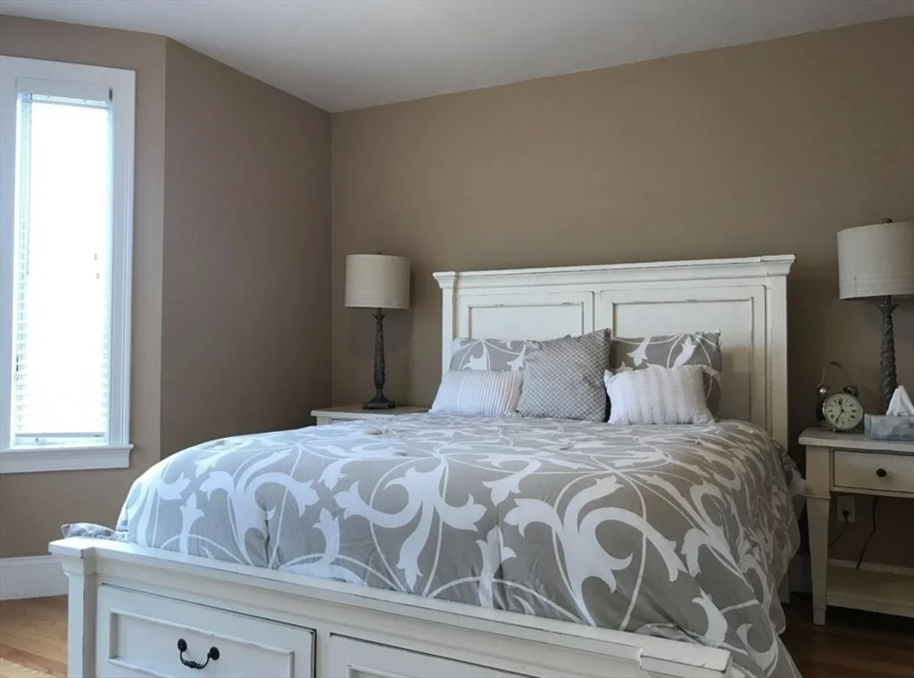 3 bed, 2 bath apartment for rent at 549 Sumner St Unit B, Boston — photo 16 of 24