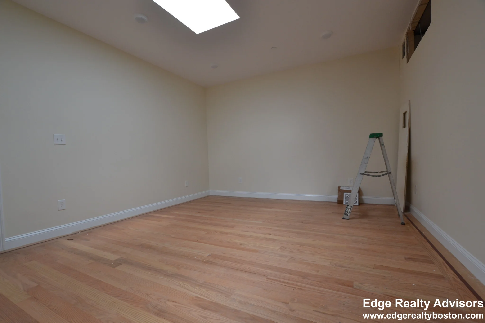 1 bed, 1 bath apartment for rent at 549 Washington St Unit 5, Brighton — photo 6 of 6