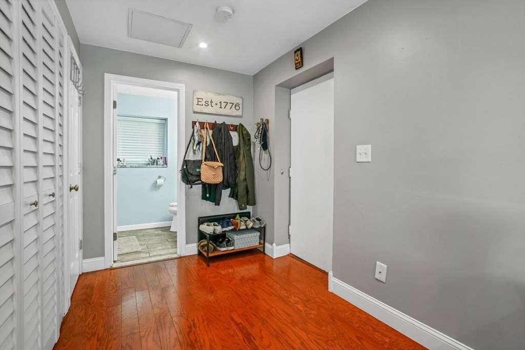 1 bed, 1 bath apartment for rent at 549A E 4th St Unit 1, South Boston — photo 12 of 13