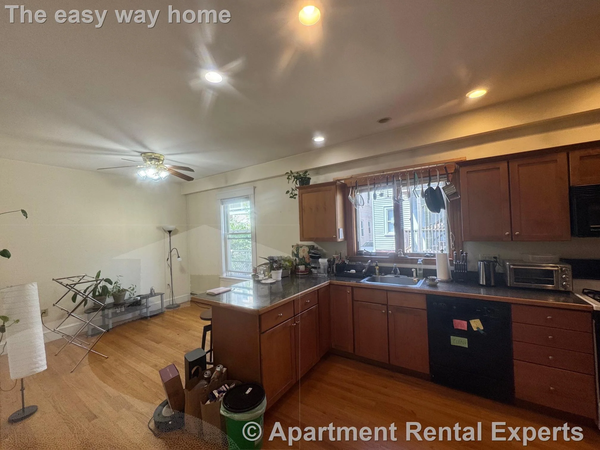 3 bed, 1 bath apartment for rent at 54R College Ave Unit 1, Davis Square — photo 2 of 11