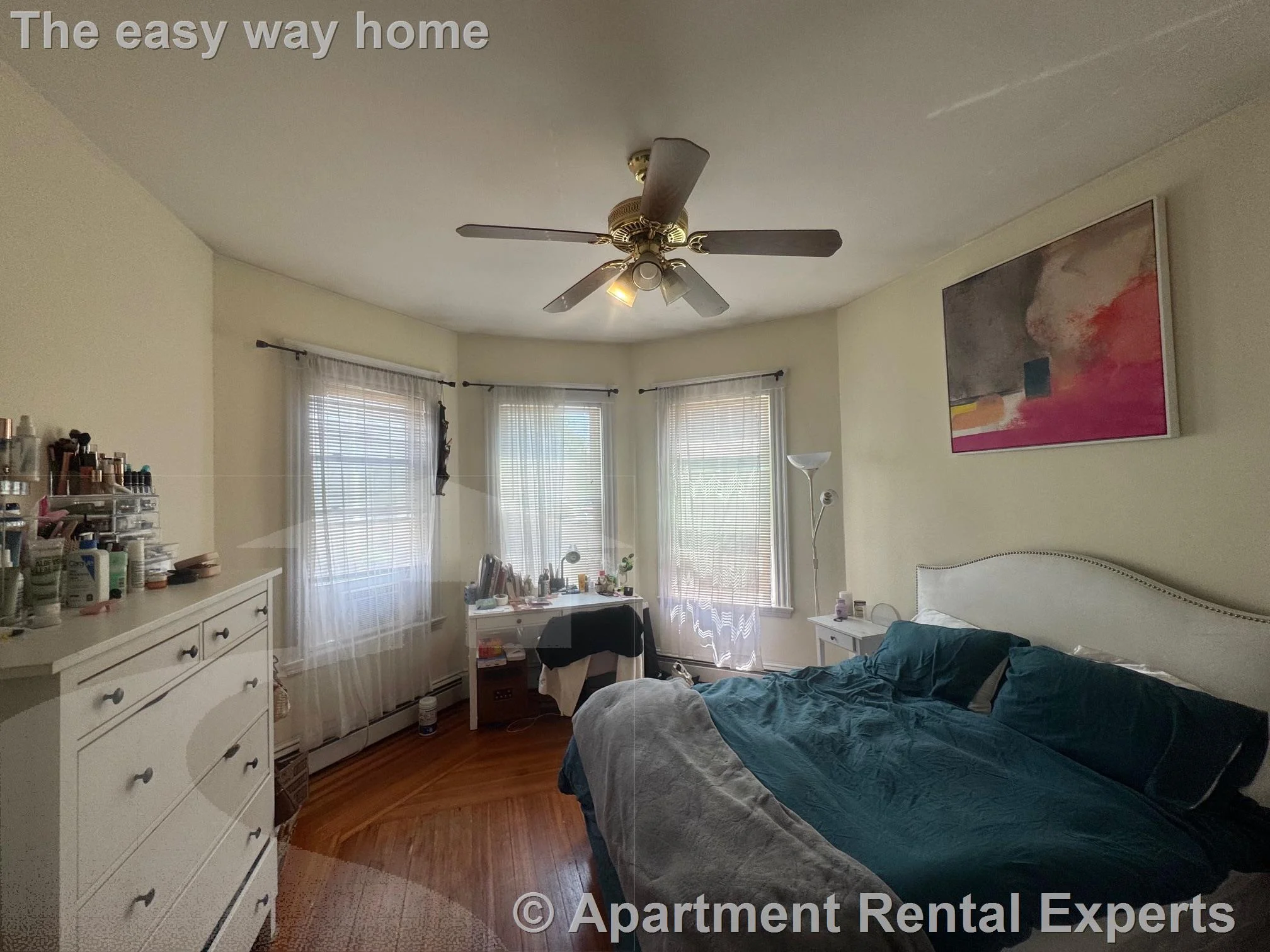 3 bed, 1 bath apartment for rent at 54R College Ave Unit 1, Davis Square — photo 9 of 11